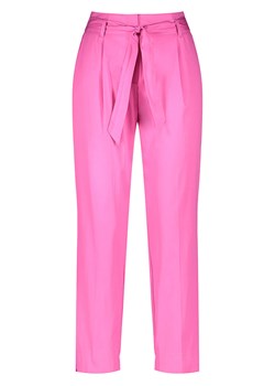 Gerry Weber Spodnie w kolorze różowym ze sklepu Limango Polska w kategorii Spodnie damskie - zdjęcie 163793604