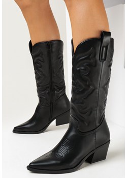 Czarne Kozaki Kowbojki z Przeszyciami i Szpiczastym Noskiem Taoi - id: 280905 - marki born2be - 163819832 Czarne Kozaki Kowbojki z Przeszyciami i Szpiczastym Noskiem Taoi ze sklepu born2be.pl w kategorii Kozaki damskie - zdjęcie 163819832