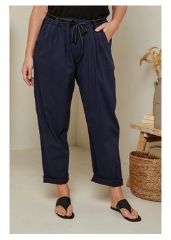 Curvy Lady Spodnie w kolorze granatowym ze sklepu Limango Polska w kategorii Spodnie damskie - zdjęcie 163829032