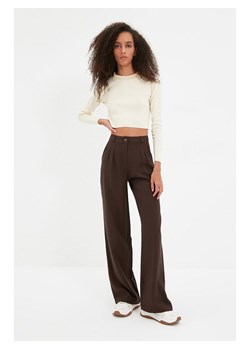 trendyol Spodnie w kolorze brązowym ze sklepu Limango Polska w kategorii Spodnie damskie - zdjęcie 163851302