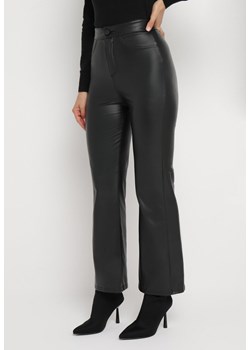 Czarne Szerokie Spodnie z Imitacji Skóry Pasinsa ze sklepu Born2be Odzież w kategorii Spodnie damskie - zdjęcie 163873583