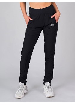 BIDI BADU Spodnie treningowe &quot;Willow&quot; w kolorze czarnym ze sklepu Limango Polska w kategorii Spodnie damskie - zdjęcie 163894981