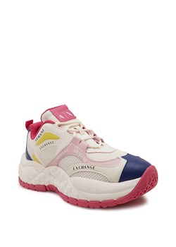 Armani Exchange Sneakersy ze sklepu Gomez Fashion Store w kategorii Buty sportowe damskie - zdjęcie 163941963