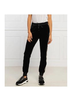 Liu Jo Sport Spodnie dresowe | Regular Fit ze sklepu Gomez Fashion Store w kategorii Spodnie damskie - zdjęcie 163954992