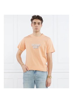 GUESS T-shirt SS CN GUESS EMBRO BO | Regular Fit ze sklepu Gomez Fashion Store w kategorii T-shirty męskie - zdjęcie 163959660
