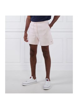 Tommy Jeans Szorty TJM REG CLASSIC | Regular Fit ze sklepu Gomez Fashion Store w kategorii Spodenki męskie - zdjęcie 163961302