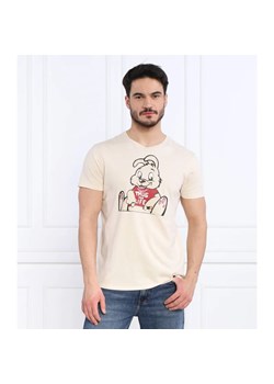 GUESS T-shirt GUESS X BRANDALISED LEON WASHED BUNNY | Regular Fit ze sklepu Gomez Fashion Store w kategorii T-shirty męskie - zdjęcie 163970233