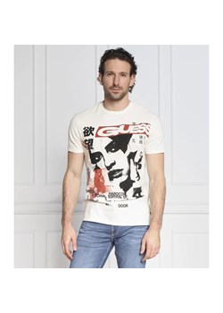 GUESS T-shirt SS BSC GUESS MIDNIGHT SHOW | Regular Fit ze sklepu Gomez Fashion Store w kategorii T-shirty męskie - zdjęcie 163973453