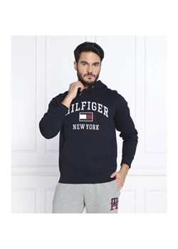 Tommy Hilfiger Bluza MODERN | Relaxed fit ze sklepu Gomez Fashion Store w kategorii Bluzy męskie - zdjęcie 163974300
