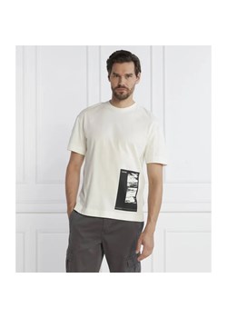 Calvin Klein T-shirt HORIZON PRINT | Regular Fit ze sklepu Gomez Fashion Store w kategorii T-shirty męskie - zdjęcie 163985002