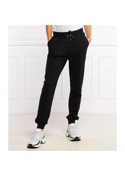 Armani Exchange Spodnie dresowe | Regular Fit ze sklepu Gomez Fashion Store w kategorii Spodnie damskie - zdjęcie 164318183