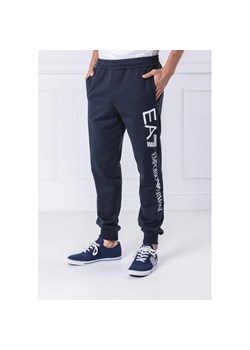 EA7 Spodnie dresowe | Regular Fit ze sklepu Gomez Fashion Store w kategorii Spodnie męskie - zdjęcie 164318261