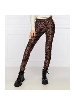GUESS Spodnie SEXY CURVE | Skinny fit ze sklepu Gomez Fashion Store w kategorii Spodnie damskie - zdjęcie 164319170