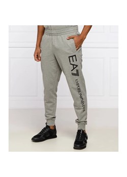 EA7 Spodnie dresowe | Regular Fit ze sklepu Gomez Fashion Store w kategorii Spodnie męskie - zdjęcie 164320633