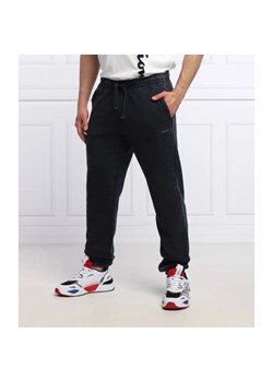 Champion Spodnie dresowe | Regular Fit ze sklepu Gomez Fashion Store w kategorii Spodnie męskie - zdjęcie 164321391
