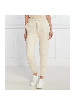 GUESS ACTIVE Spodnie dresowe | Regular Fit ze sklepu Gomez Fashion Store w kategorii Spodnie damskie - zdjęcie 164321530