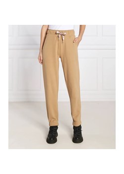 BOSS BLACK Spodnie dresowe Elisas | Loose fit ze sklepu Gomez Fashion Store w kategorii Spodnie damskie - zdjęcie 164322501
