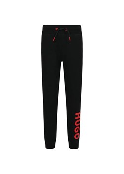 HUGO KIDS Spodnie dresowe | Regular Fit ze sklepu Gomez Fashion Store w kategorii Spodnie chłopięce - zdjęcie 164323261