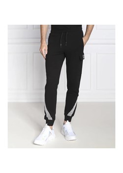 EA7 Spodnie | Regular Fit ze sklepu Gomez Fashion Store w kategorii Spodnie męskie - zdjęcie 164324782
