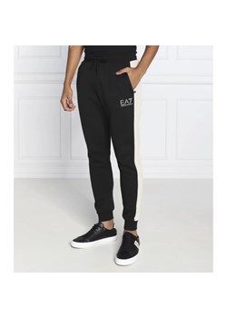 EA7 Spodnie | Regular Fit ze sklepu Gomez Fashion Store w kategorii Spodnie męskie - zdjęcie 164325571