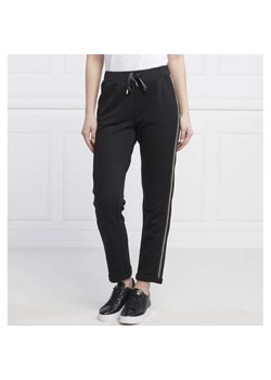 Liu Jo Sport Spodnie dresowe | Regular Fit ze sklepu Gomez Fashion Store w kategorii Spodnie damskie - zdjęcie 164327684