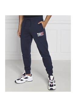 Tommy Jeans Spodnie dresowe | Slim Fit ze sklepu Gomez Fashion Store w kategorii Spodnie męskie - zdjęcie 164328261