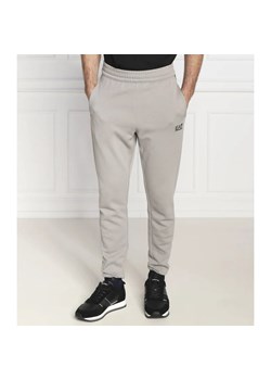 EA7 Spodnie dresowe | Regular Fit ze sklepu Gomez Fashion Store w kategorii Spodnie męskie - zdjęcie 164328781