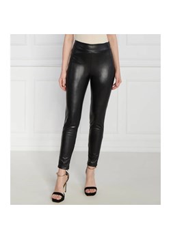 GUESS Spodnie PRISCILLA | Regular Fit ze sklepu Gomez Fashion Store w kategorii Spodnie damskie - zdjęcie 164329023