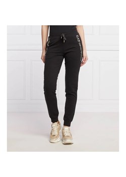 EA7 Spodnie | Regular Fit ze sklepu Gomez Fashion Store w kategorii Spodnie damskie - zdjęcie 164329253