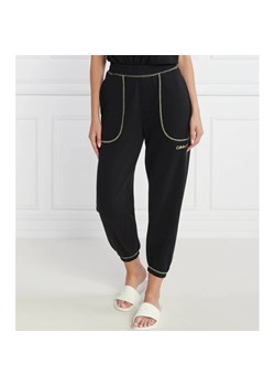 Calvin Klein Underwear Spodnie dresowe | Regular Fit ze sklepu Gomez Fashion Store w kategorii Spodnie damskie - zdjęcie 164329821
