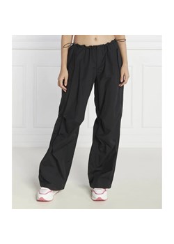 Tommy Jeans Spodnie | Relaxed fit ze sklepu Gomez Fashion Store w kategorii Spodnie damskie - zdjęcie 164330053