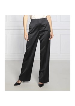 Calvin Klein Satynowe spodnie | Regular Fit ze sklepu Gomez Fashion Store w kategorii Spodnie damskie - zdjęcie 164331490