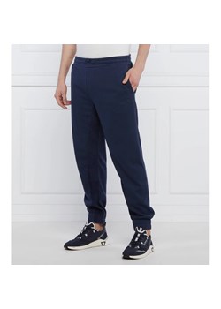 GUESS ACTIVE Spodnie dresowe MITCHELL | Regular Fit ze sklepu Gomez Fashion Store w kategorii Spodnie męskie - zdjęcie 164331981