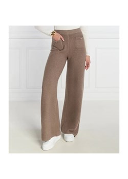 GUESS Spodnie dzianinowe SOPHIE SWTR PANT | Loose fit | z dodatkiem wełny ze sklepu Gomez Fashion Store w kategorii Spodnie damskie - zdjęcie 164332112