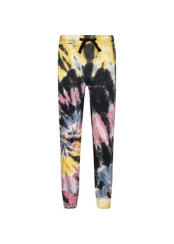 Guess Spodnie dresowe TIE DYE | Regular Fit ze sklepu Gomez Fashion Store w kategorii Spodnie chłopięce - zdjęcie 164332150