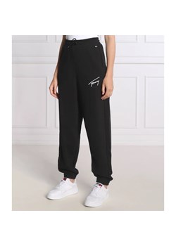 Tommy Jeans Spodnie dresowe | Loose fit ze sklepu Gomez Fashion Store w kategorii Spodnie damskie - zdjęcie 164332402