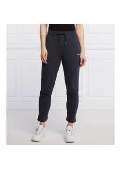 Pepe Jeans London Spodnie dresowe | Regular Fit ze sklepu Gomez Fashion Store w kategorii Spodnie damskie - zdjęcie 164332463