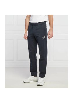 EA7 Spodnie dresowe | Regular Fit ze sklepu Gomez Fashion Store w kategorii Spodnie męskie - zdjęcie 164334041