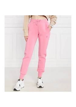 GUESS ACTIVE Spodnie dresowe ALLIE SCUBA | Regular Fit ze sklepu Gomez Fashion Store w kategorii Spodnie damskie - zdjęcie 164334613