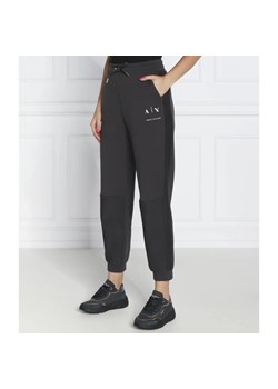 Armani Exchange Spodnie dresowe | Regular Fit ze sklepu Gomez Fashion Store w kategorii Spodnie damskie - zdjęcie 164335392