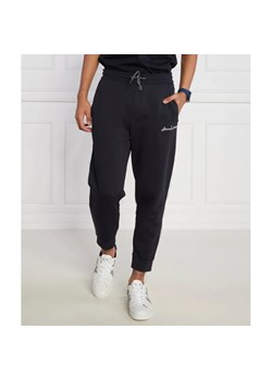 Armani Exchange Spodnie dresowe | Relaxed fit ze sklepu Gomez Fashion Store w kategorii Spodnie męskie - zdjęcie 164335861