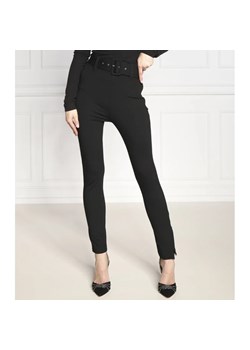 GUESS Spodnie DENISE | Slim Fit ze sklepu Gomez Fashion Store w kategorii Spodnie damskie - zdjęcie 164335950
