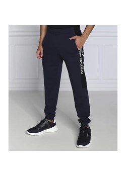 EA7 Spodnie dresowe | Regular Fit ze sklepu Gomez Fashion Store w kategorii Spodnie męskie - zdjęcie 164336730