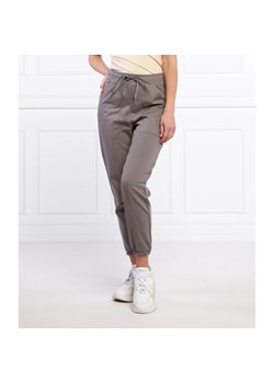 Marella Spodnie dresowe GEORGE | Regular Fit ze sklepu Gomez Fashion Store w kategorii Spodnie damskie - zdjęcie 164336891