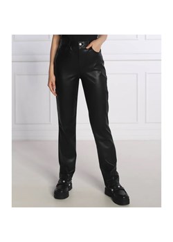 GUESS Spodnie CAROLINE | Straight fit ze sklepu Gomez Fashion Store w kategorii Spodnie damskie - zdjęcie 164337814