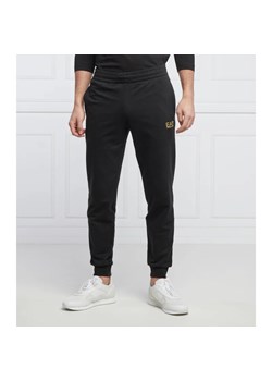 EA7 Spodnie dresowe | Regular Fit ze sklepu Gomez Fashion Store w kategorii Spodnie męskie - zdjęcie 164338583