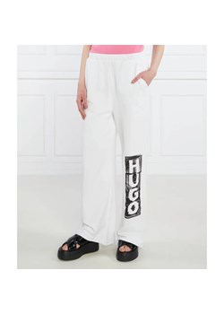HUGO Spodnie dresowe Nasuede | Loose fit ze sklepu Gomez Fashion Store w kategorii Spodnie damskie - zdjęcie 164340893