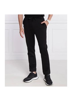 BOSS GREEN Spodnie dresowe Hadiko Mirror | Regular Fit ze sklepu Gomez Fashion Store w kategorii Spodnie męskie - zdjęcie 164343083
