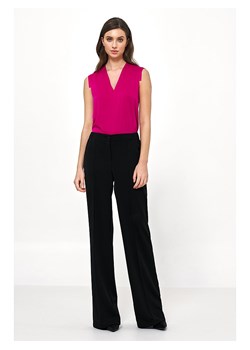 Nife Spodnie w kolorze czarnym ze sklepu Limango Polska w kategorii Spodnie damskie - zdjęcie 164349431