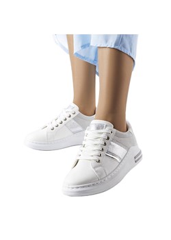 Białe sneakersy z szarymi wstawkami Deans ze sklepu ButyModne.pl w kategorii Buty sportowe damskie - zdjęcie 164429314